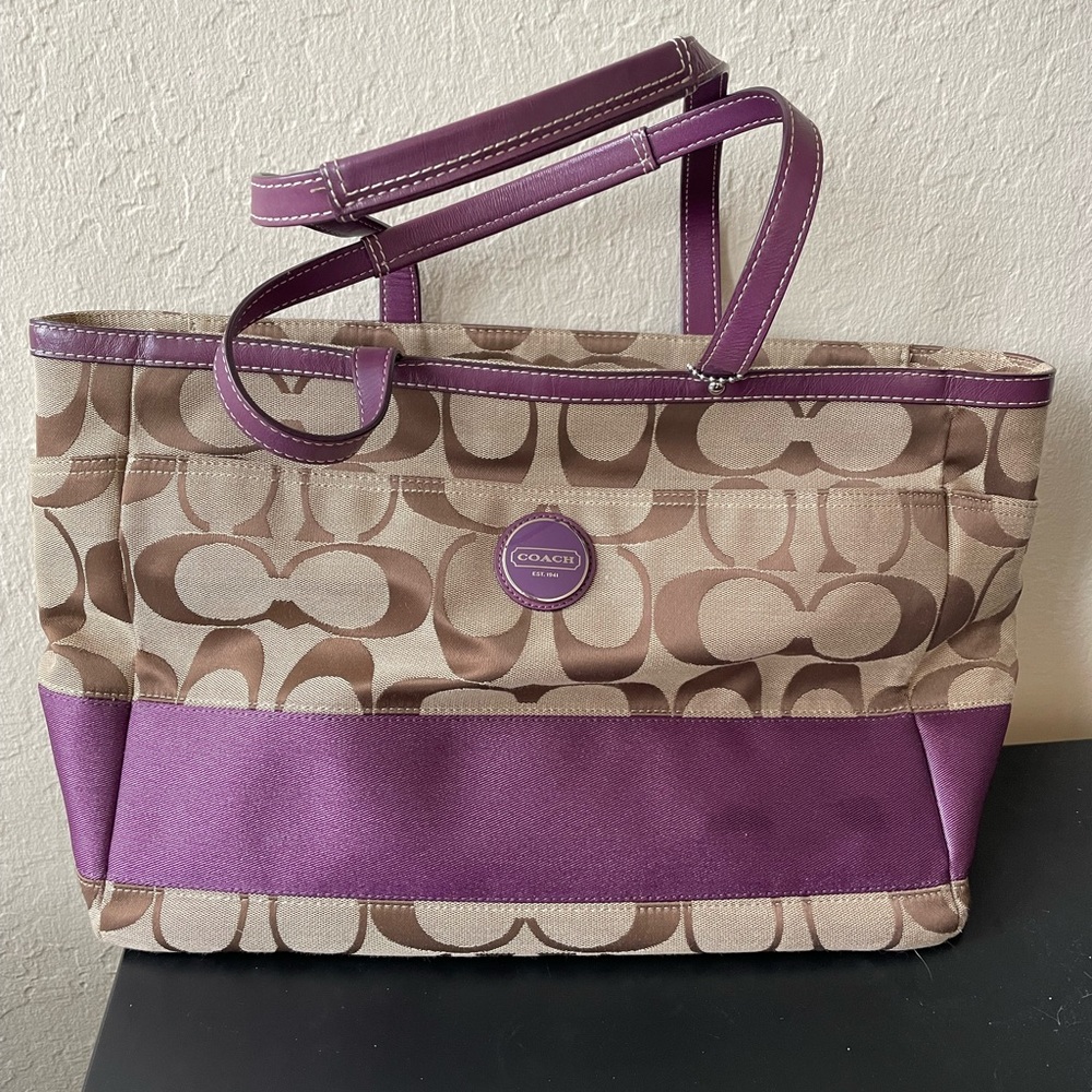 Like New with Tags - Coach Baby/Diaper Bag XL